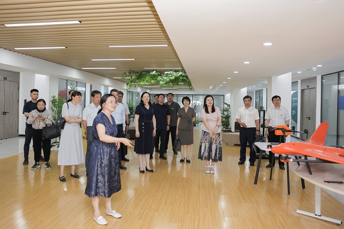 https://www.ycit.edu.cn/__local/B/6A/72/8188706C74D8E857E03B0C3A3EE_576FB929_23CD6.jpg